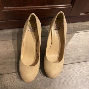 Women’s Suede Tan High Heel